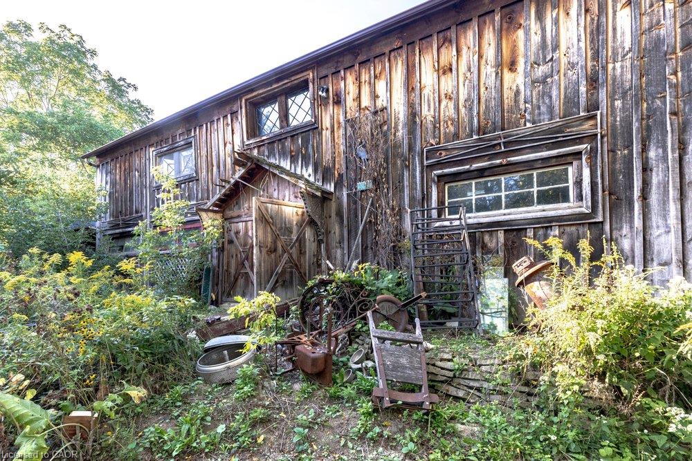 961 Lower Lions Club Road Property Photo 14