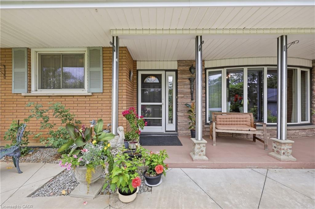 4 Kew Court Property Photo 7