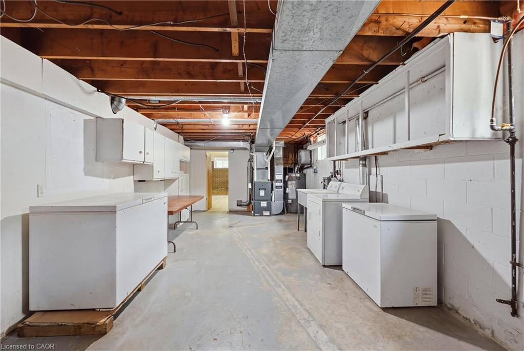 4 Kew Court Property Photo 18