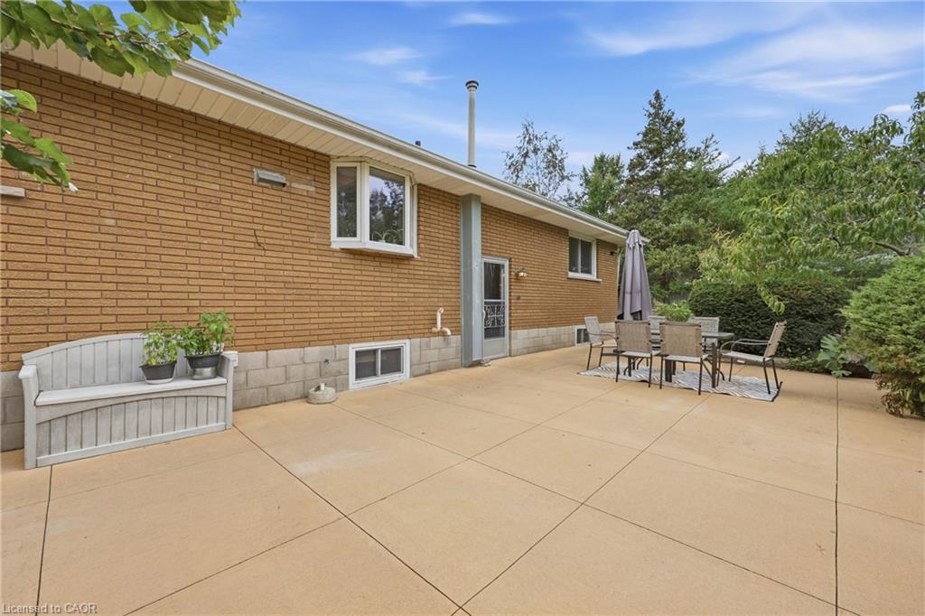 4 Kew Court Property Photo 23