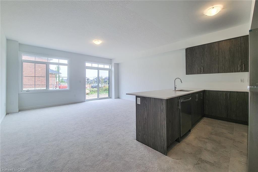 4 Elite Crescent Property Photo 9