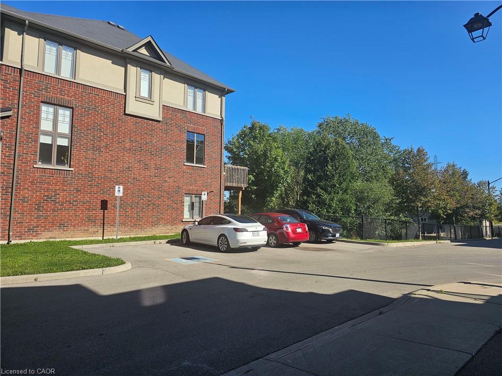 17-1169 Garner Road Property Photo 3