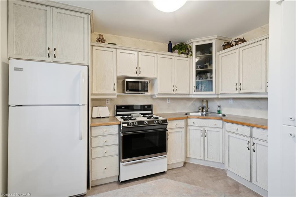 70-643 Woodward Avenue Property Photo 15