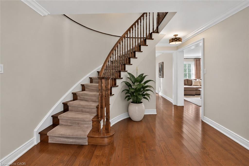 3861 Promontory Crescent Property Photo 16
