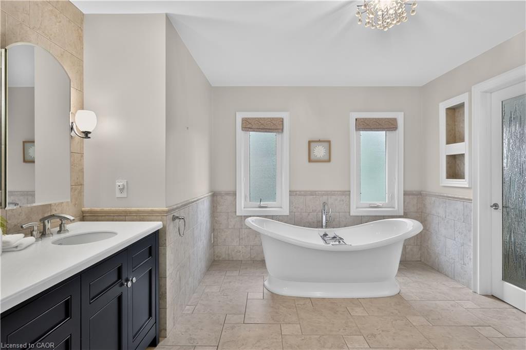 3861 Promontory Crescent Property Photo 19