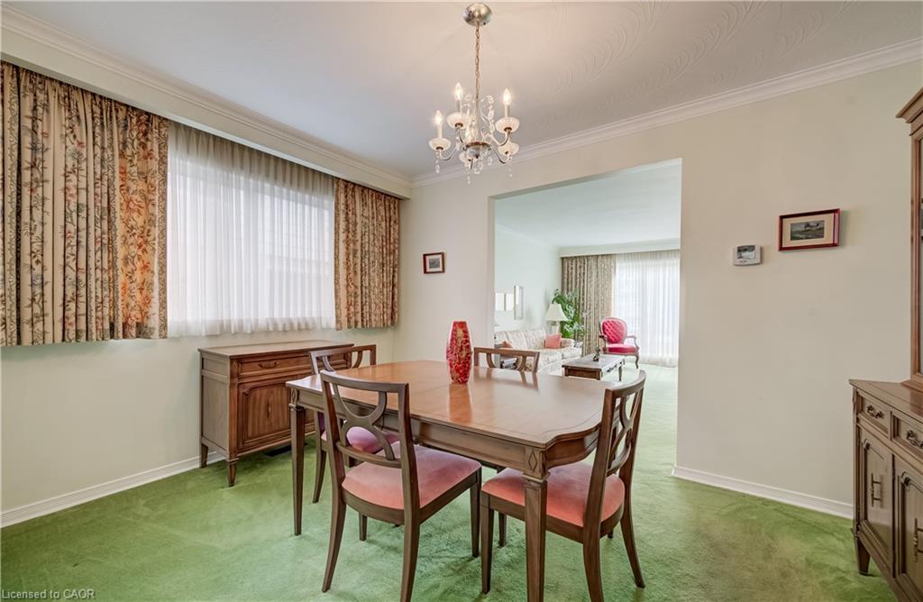 16 Bonnylyn Drive Property Photo 11