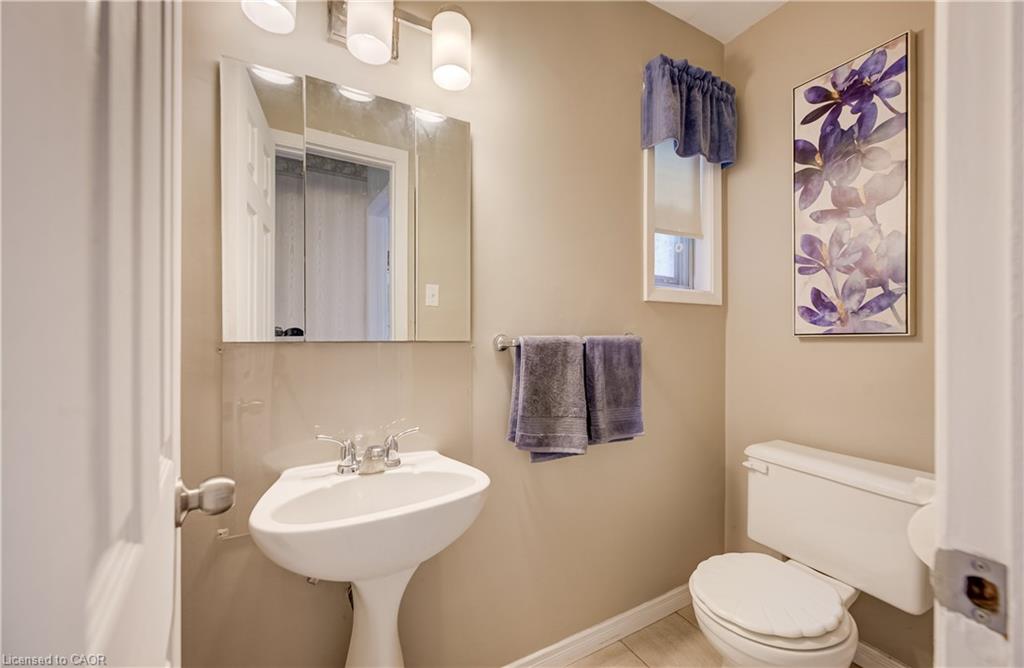 16 Bonnylyn Drive Property Photo 16