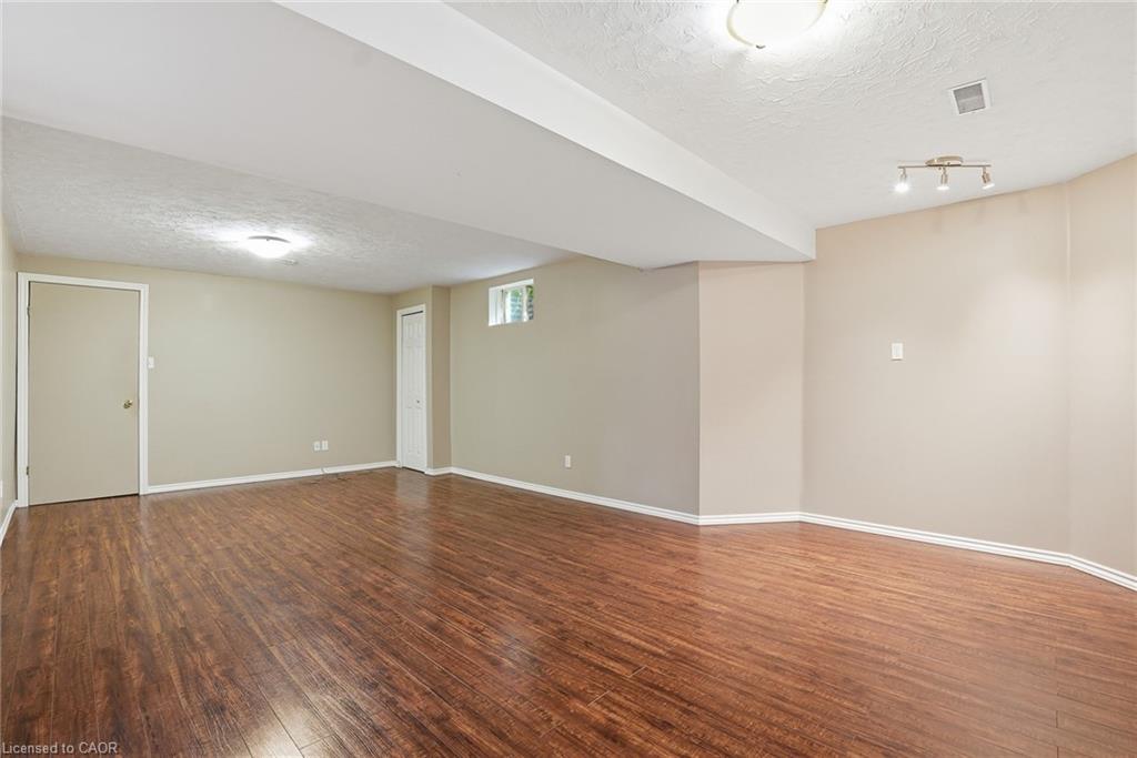 26 Kelly Court Property Photo 30