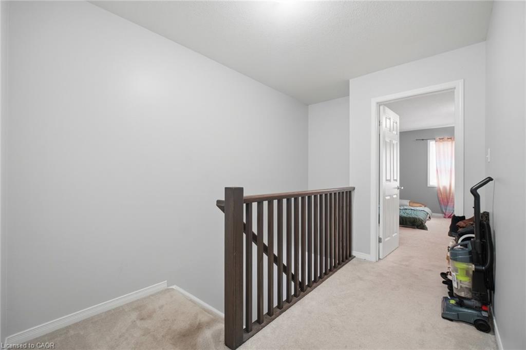 86-135 Hardcastle Drive Property Photo 18
