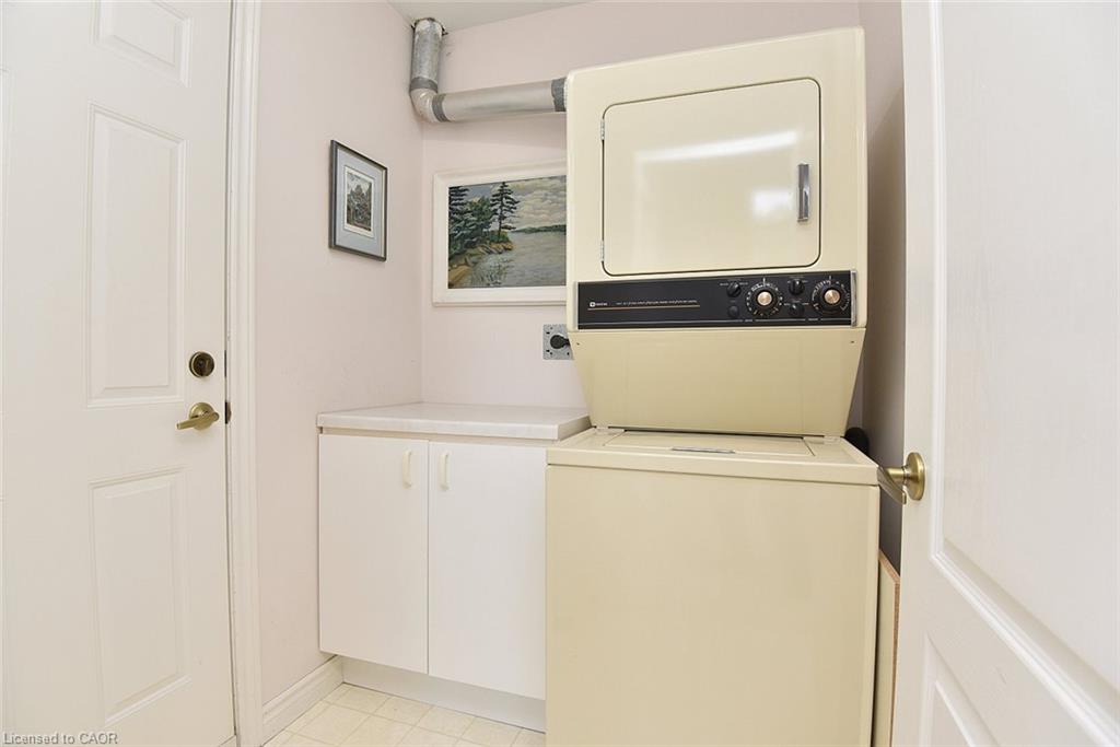 38-175 Fiddlers Green Road Property Photo 18