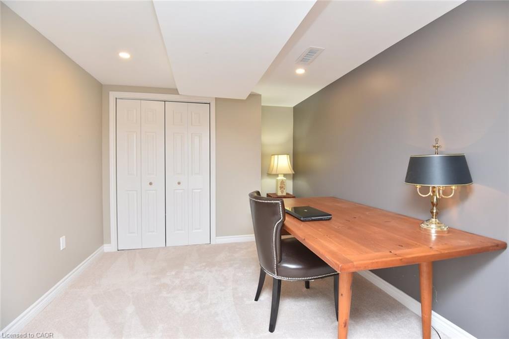 38-175 Fiddlers Green Road Property Photo 24
