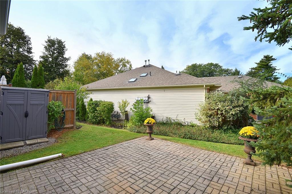 38-175 Fiddlers Green Road Property Photo 33