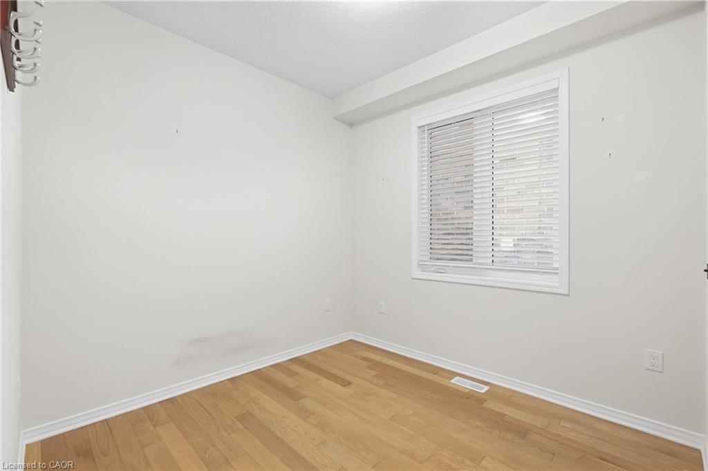 35 Royal Coachman Way Property Photo 20