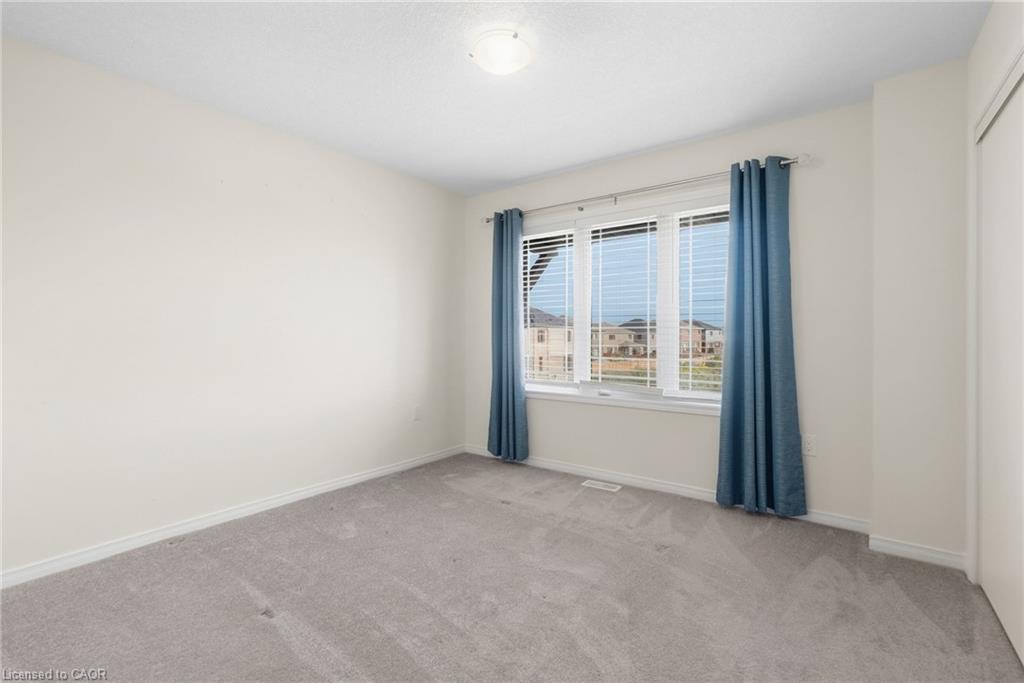 35 Royal Coachman Way Property Photo 38