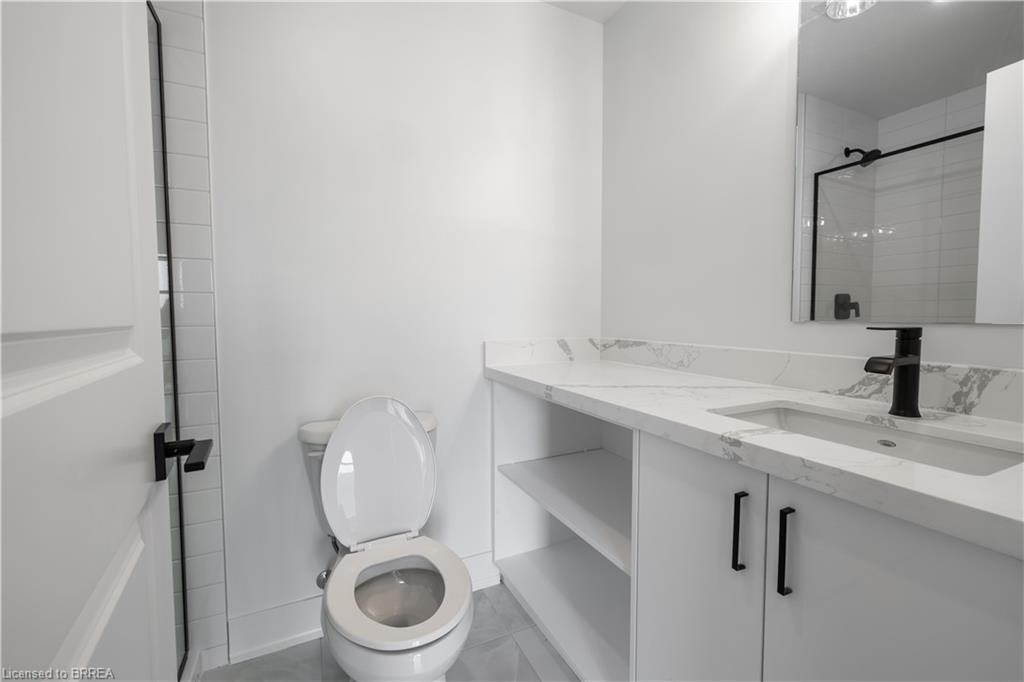 722-575 Conklin Road Property Photo 9