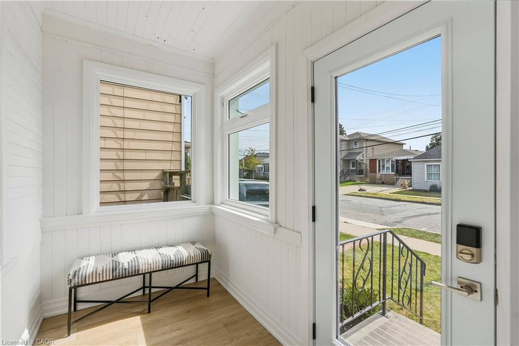 19 Vansitmart Avenue Property Photo 3