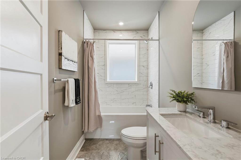 19 Vansitmart Avenue Property Photo 18