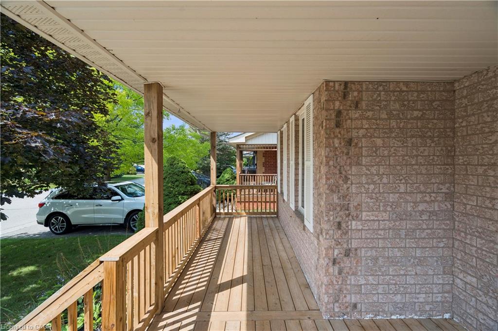 167 Academy Place Property Photo 5