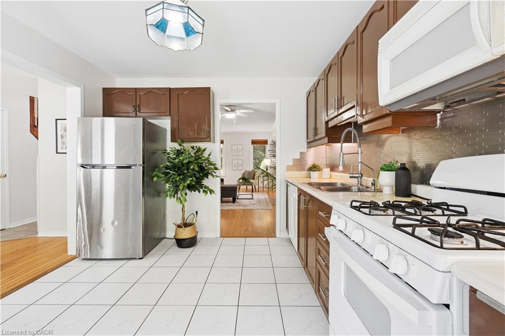 167 Academy Place Property Photo 12