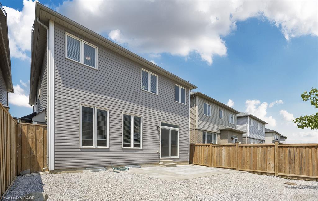25 Munro Circle Property Photo 4