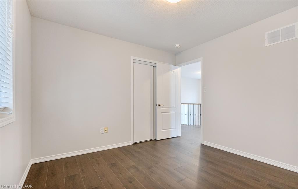 25 Munro Circle Property Photo 23