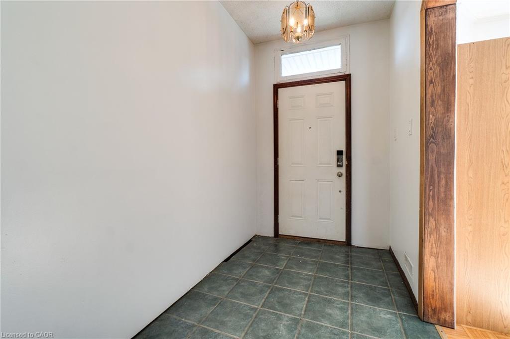 23 Oak Avenue Property Photo 5