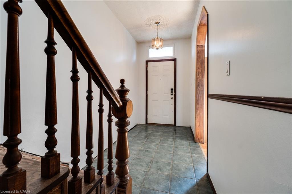 23 Oak Avenue Property Photo 6