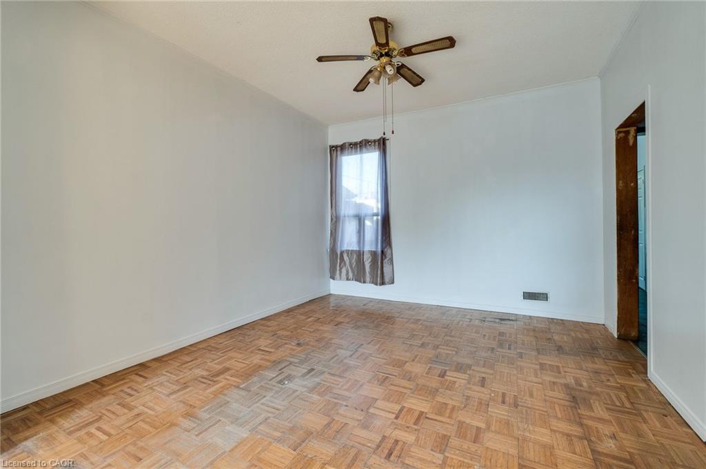 23 Oak Avenue Property Photo 14