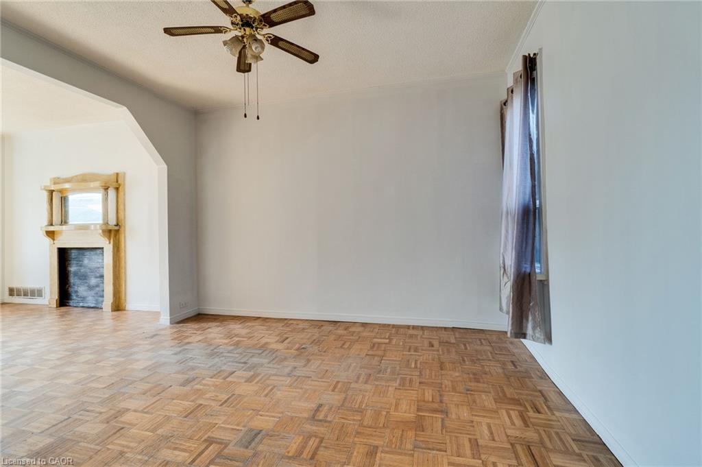 23 Oak Avenue Property Photo 16