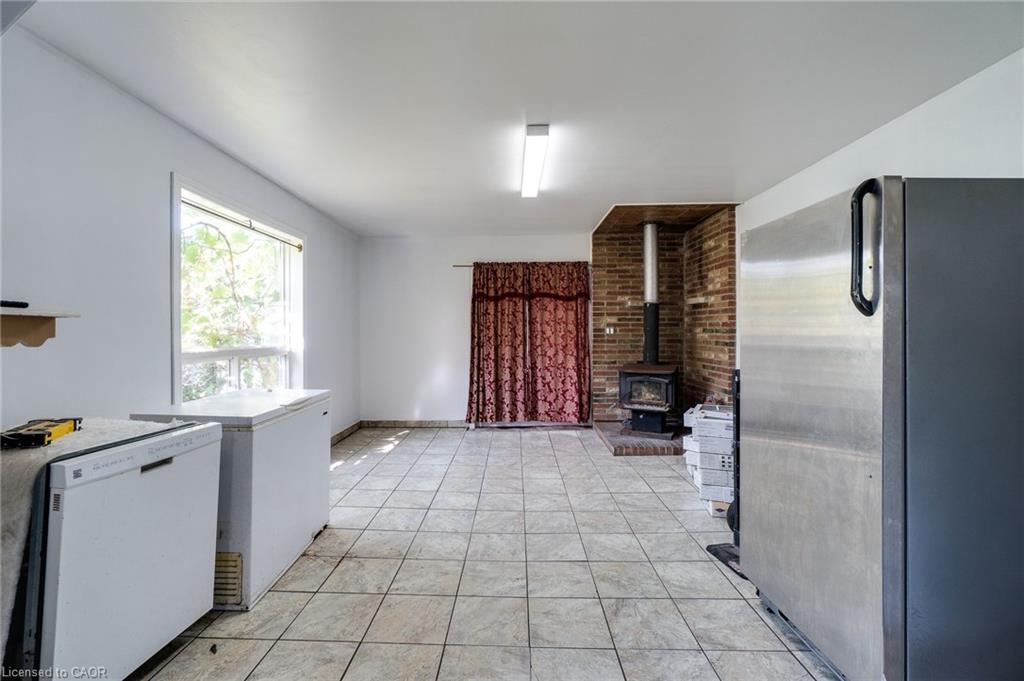 23 Oak Avenue Property Photo 22