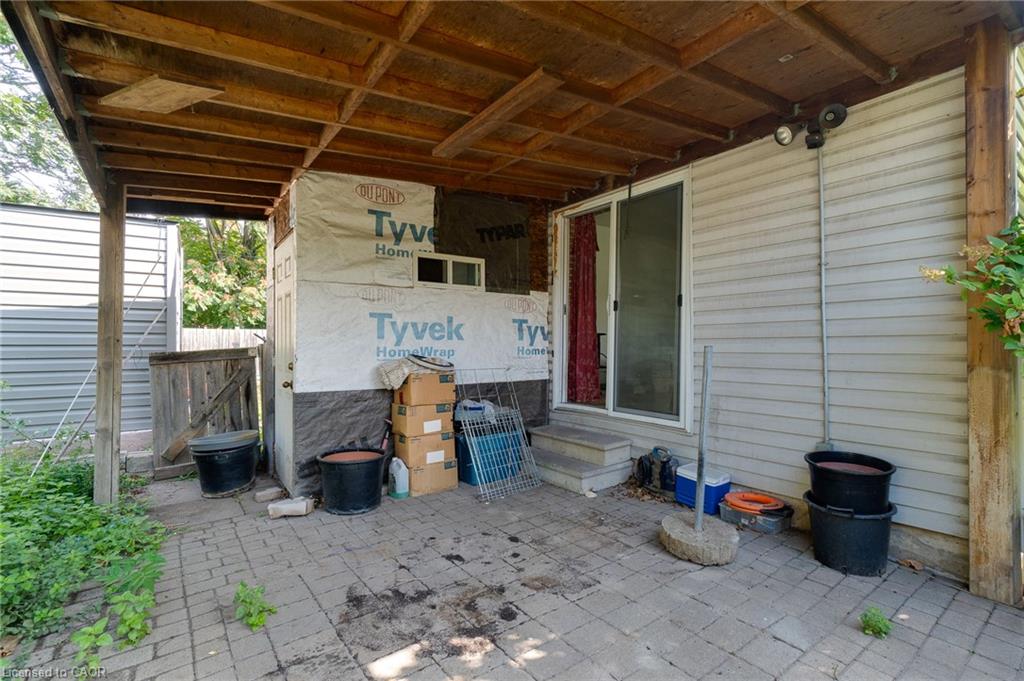 23 Oak Avenue Property Photo 44