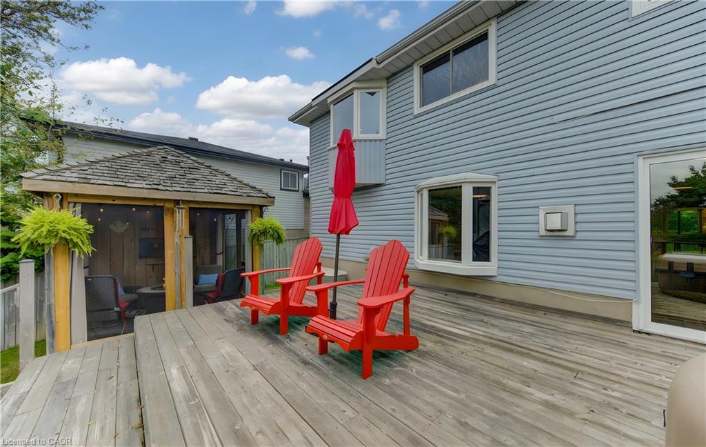 11 Woodborough Place Property Photo 34