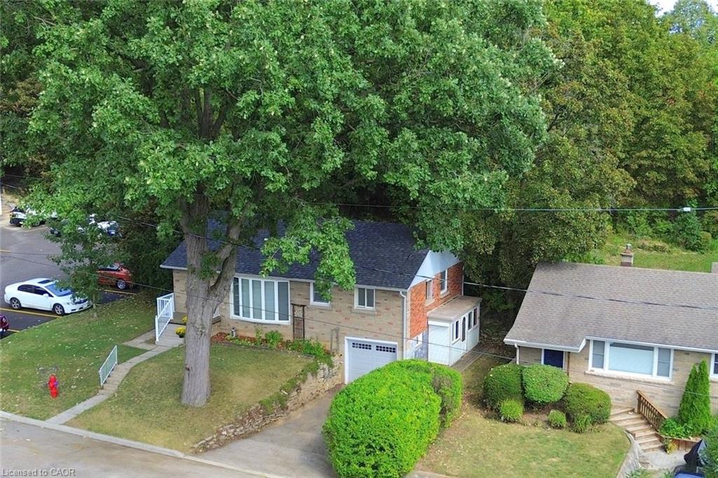 24 Delsey Street Property Photo 4