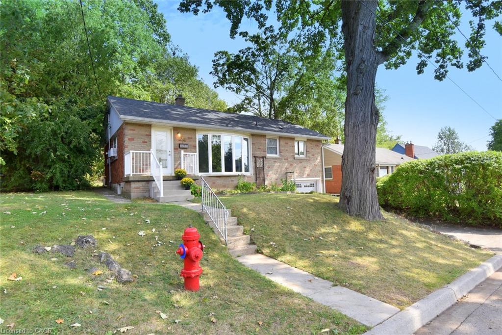 24 Delsey Street Property Photo 6