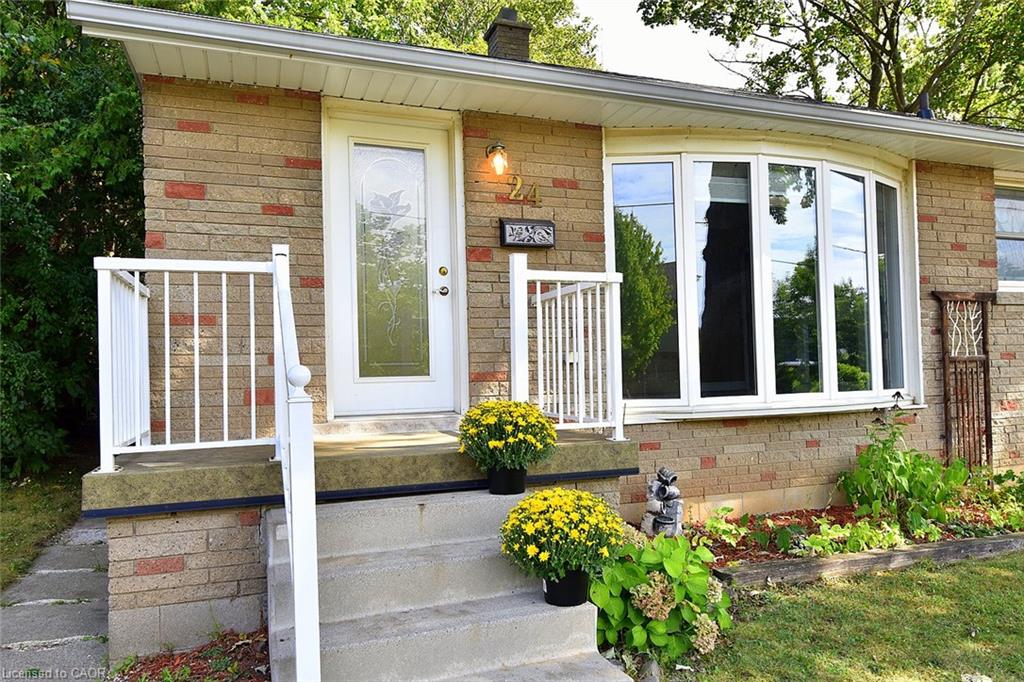 24 Delsey Street Property Photo 7