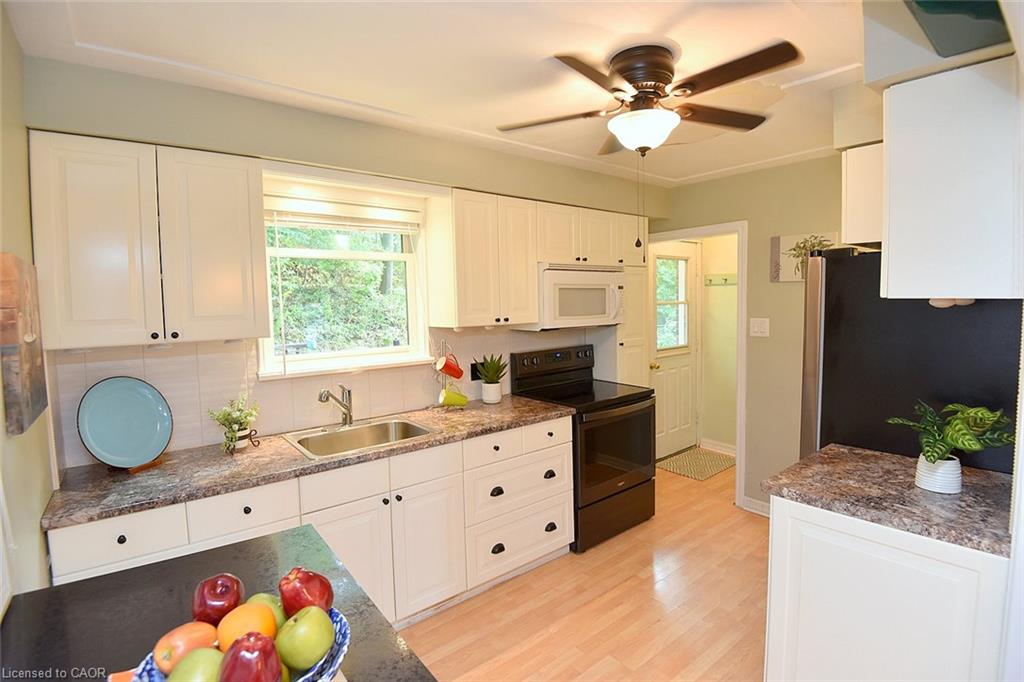 24 Delsey Street Property Photo 17