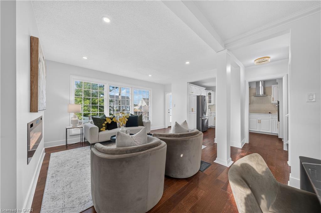 12 Admiral Road Property Photo 12