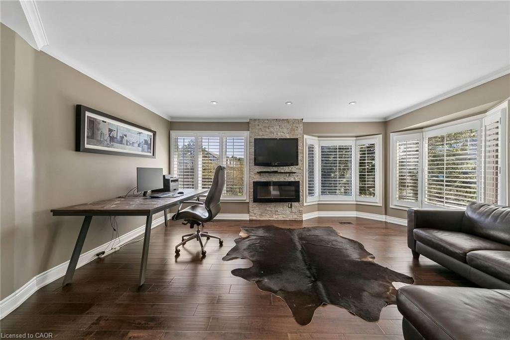 73 Windhaven Place Property Photo 21