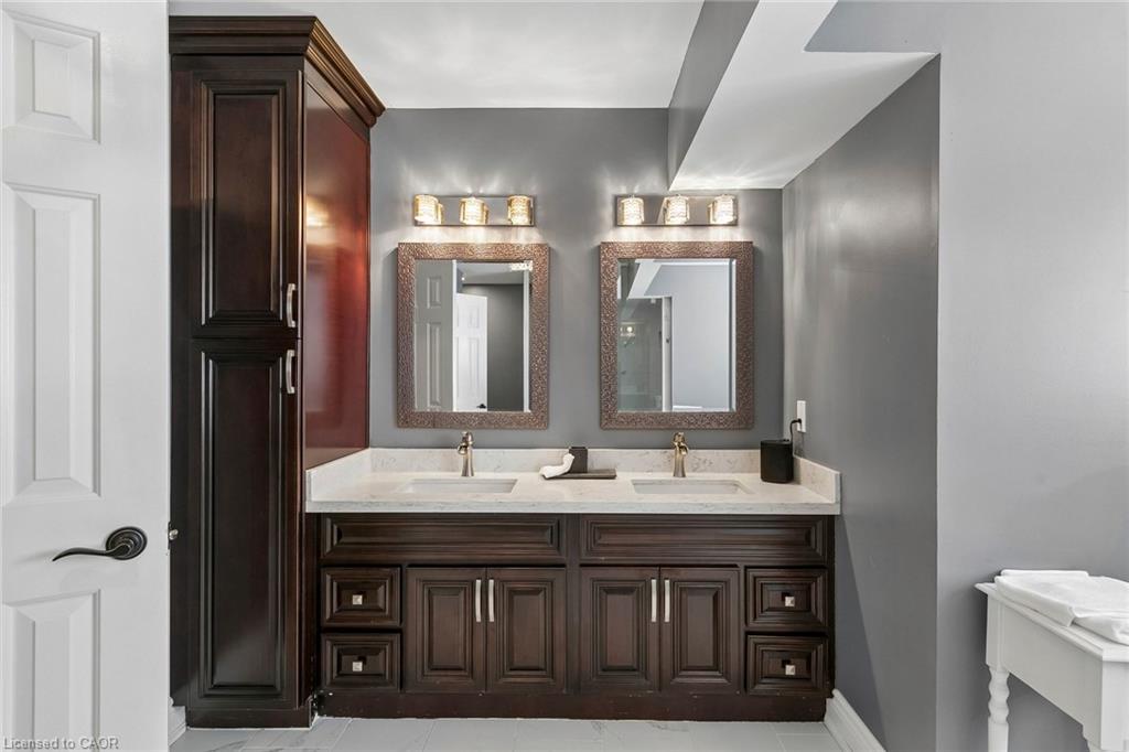 73 Windhaven Place Property Photo 32