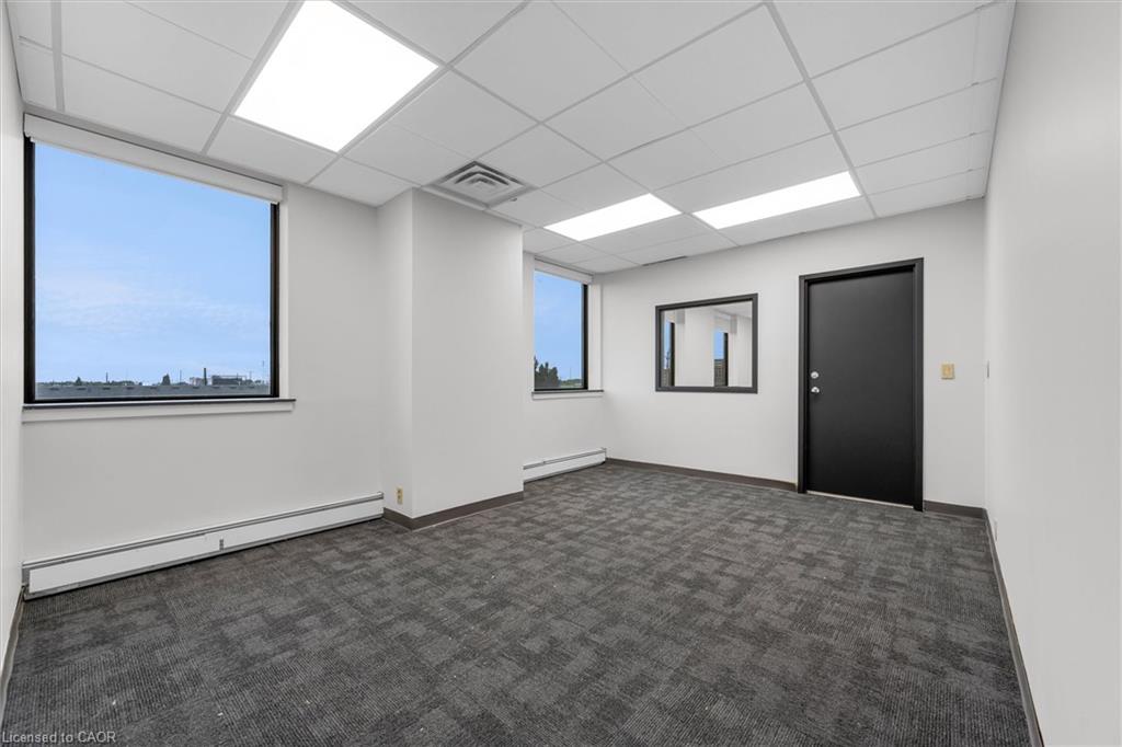 302-163 Centennial Parkway N Property Photo 10