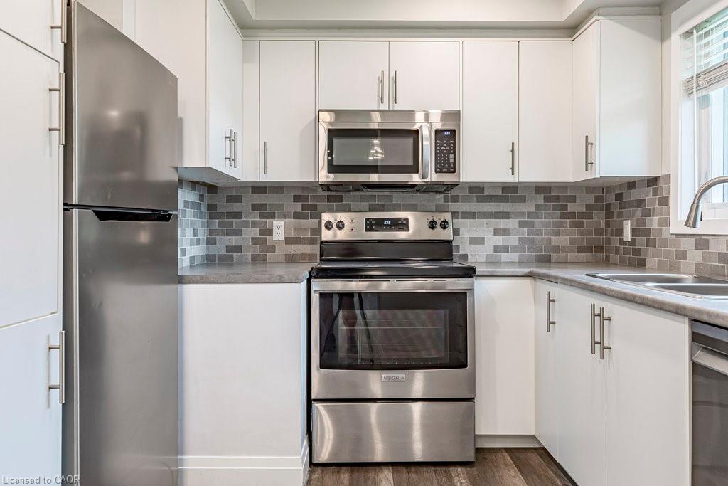173 West 32nd Street Property Photo 11