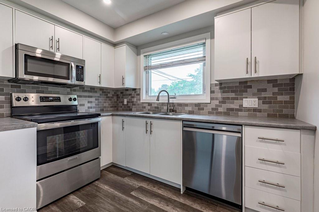 173 West 32nd Street Property Photo 12