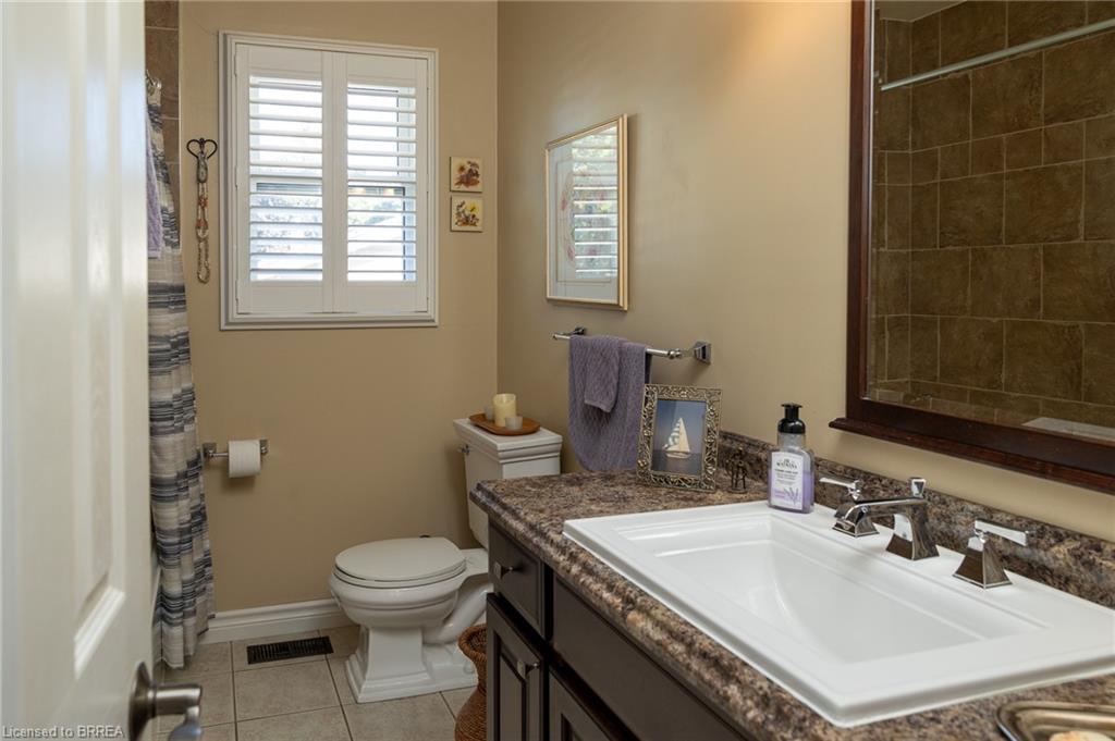 78 Berkley Crescent Property Photo 27