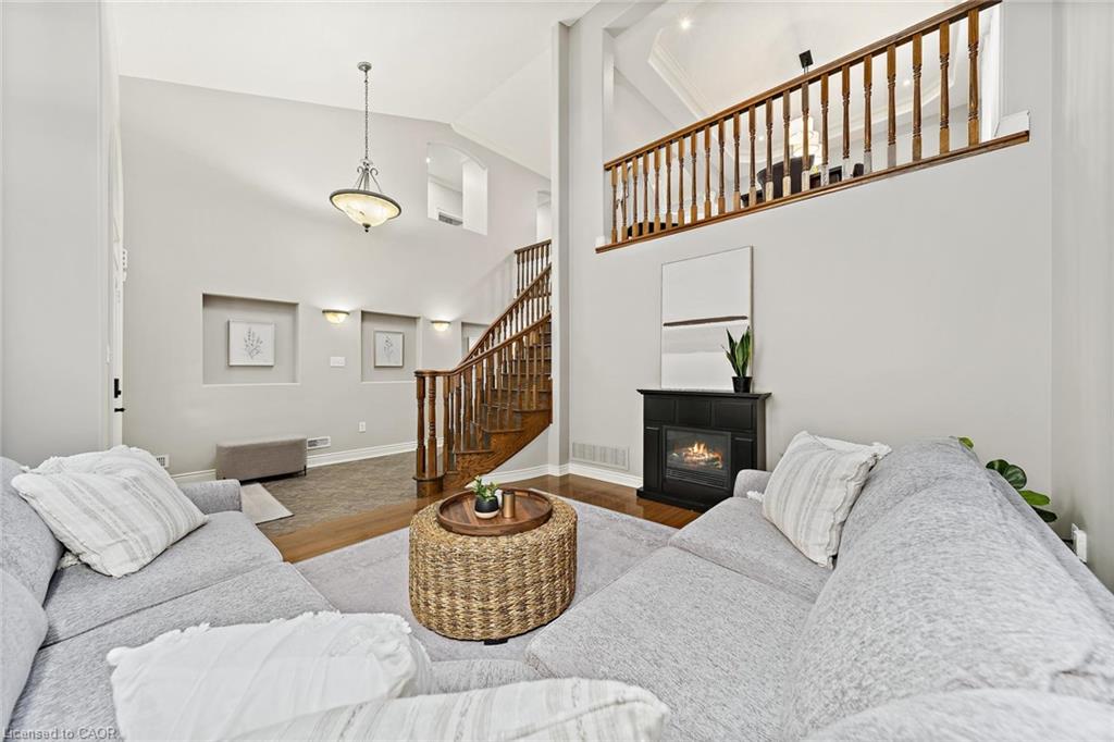 50 Arborglen Drive Property Photo 10