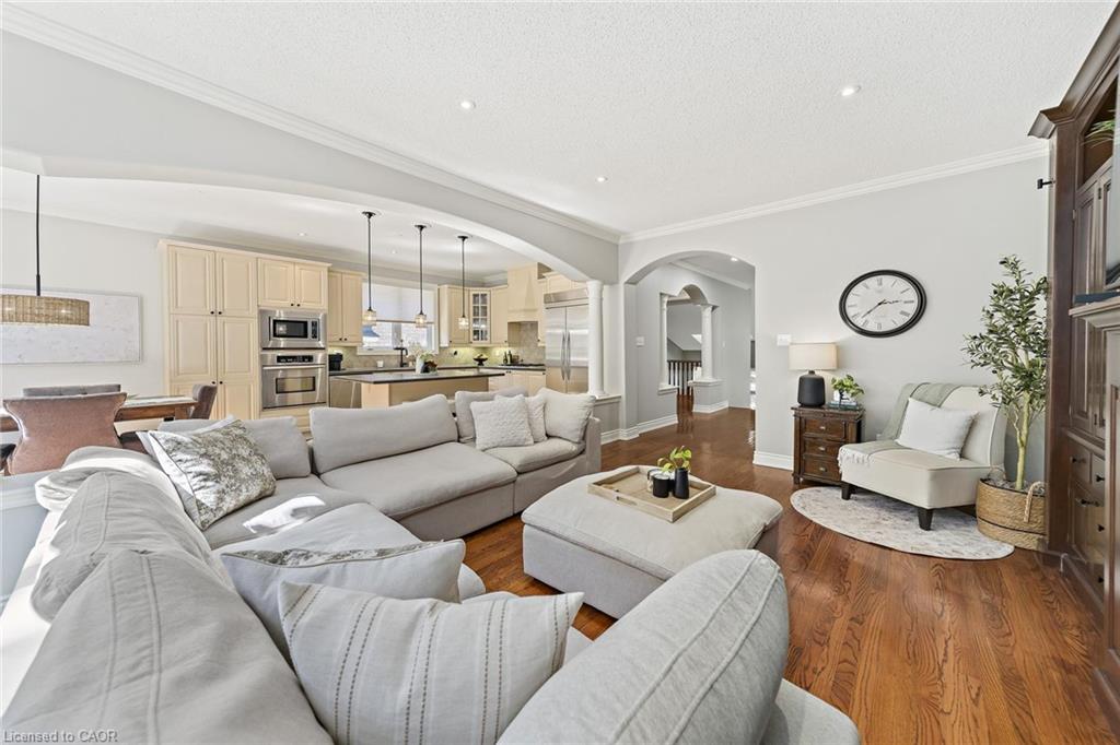 50 Arborglen Drive Property Photo 14