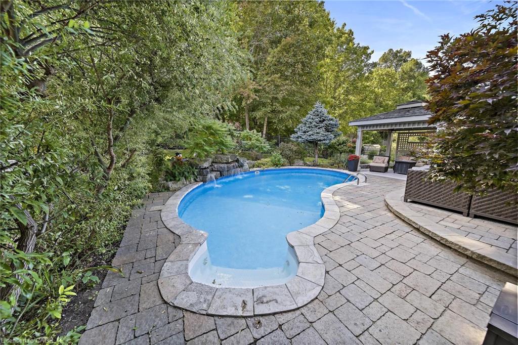 50 Arborglen Drive Property Photo 40