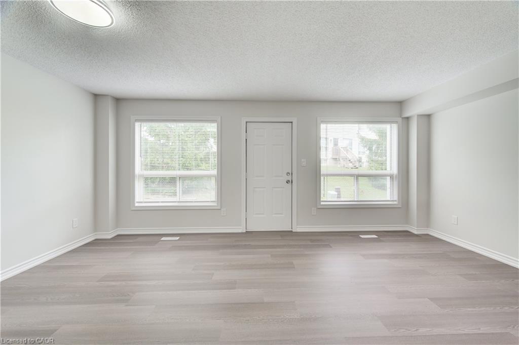43-600 Sarnia Road Property Photo 4