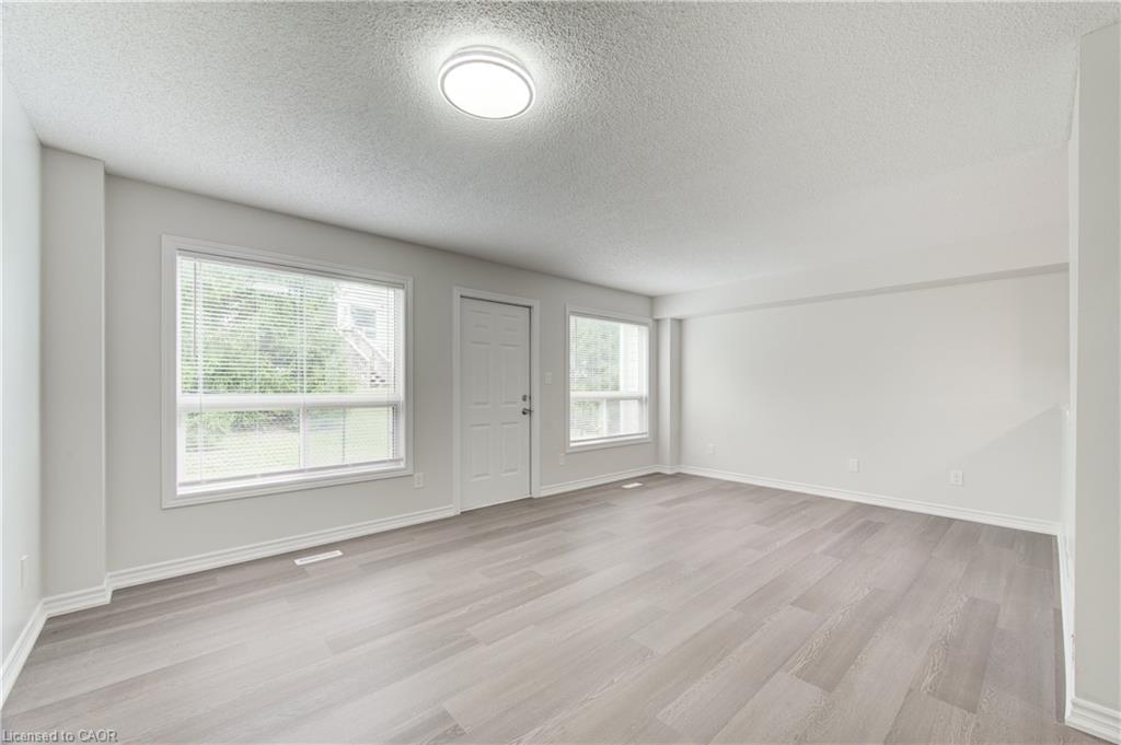 43-600 Sarnia Road Property Photo 5
