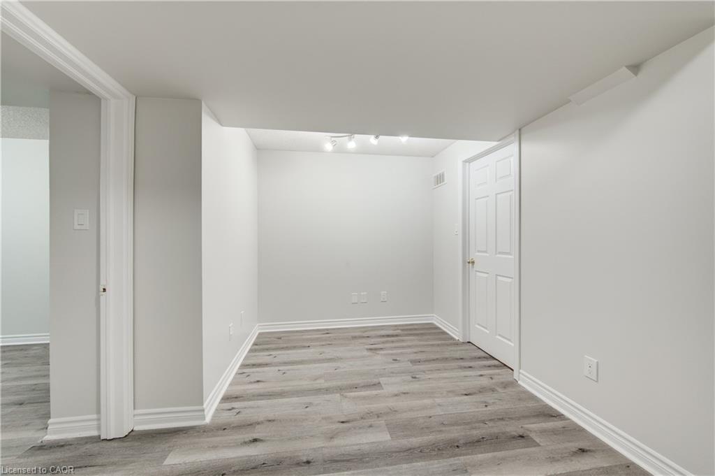 43-600 Sarnia Road Property Photo 20