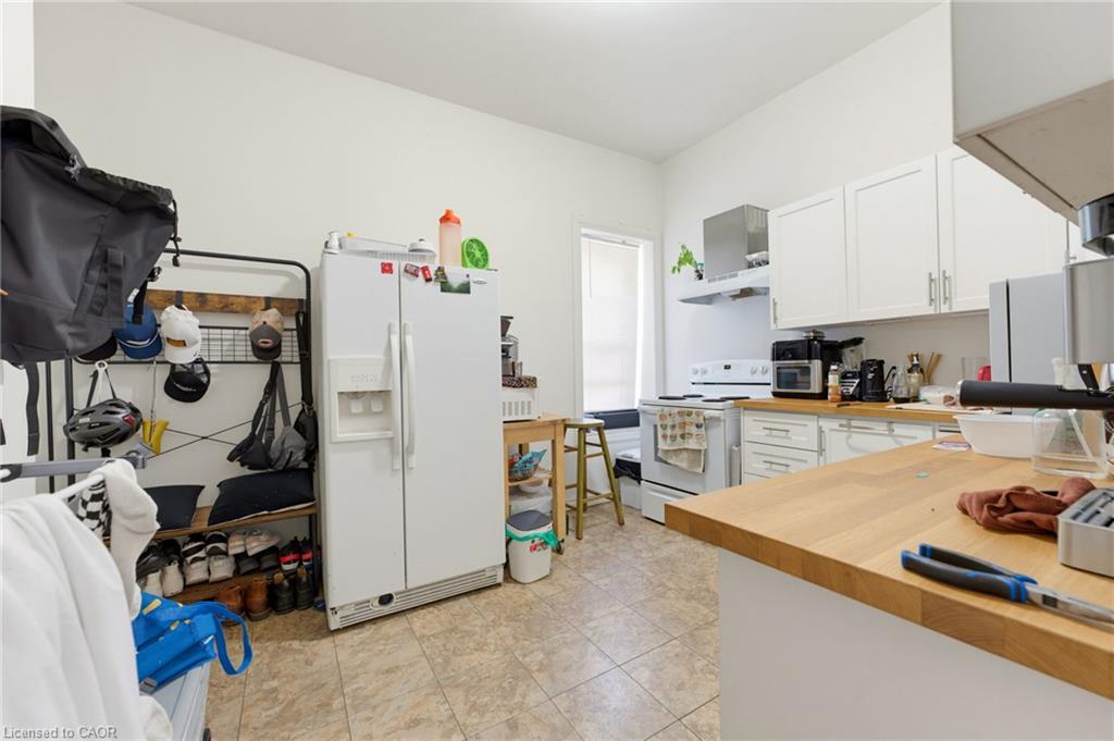 113 Wentworth Street S Property Photo 14